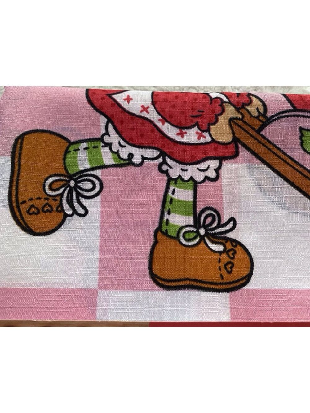 13 Piece Set Strawberry Shortcake Shower Curtain Set And Metal Hooks 72 X 72 NEW - Picture 8 of 13